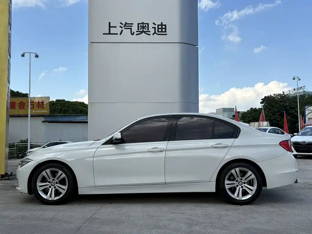 BMW 3 Series 2014 — фото 10