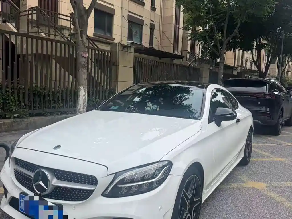 Mercedes-Benz C-Class 2019