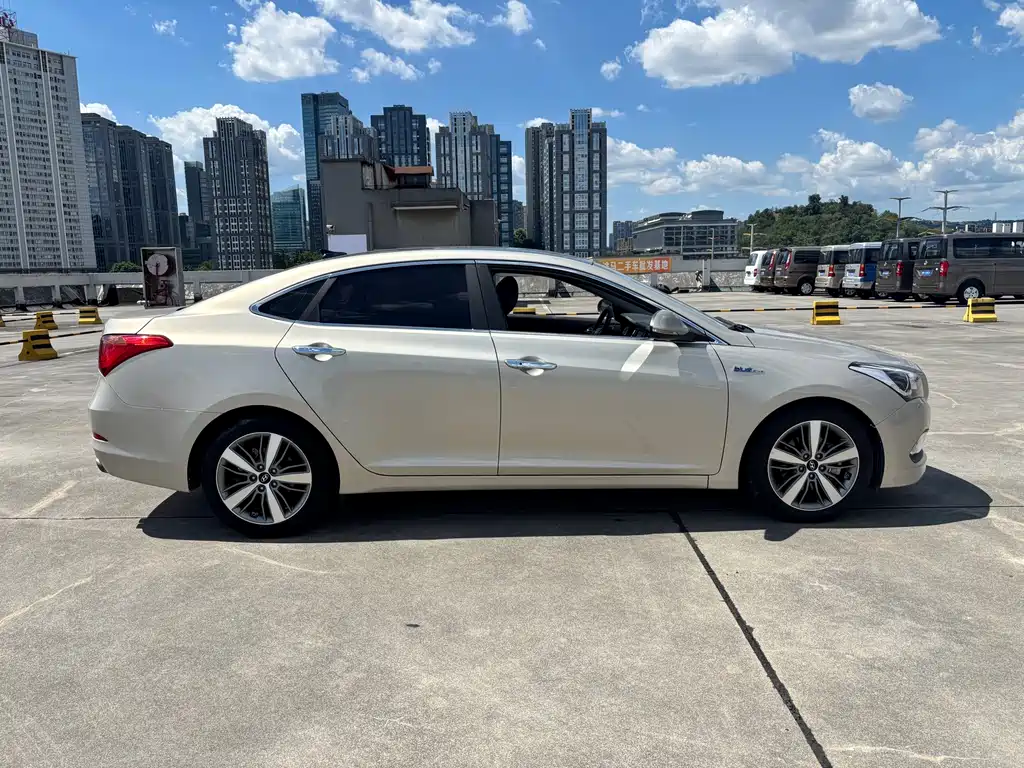 Hyundai Mistra 2017 — фото 4