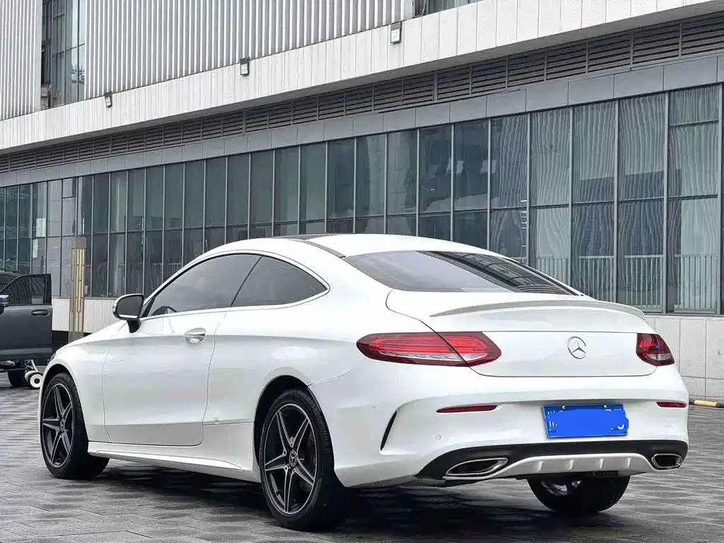 Mercedes-Benz C-Class 2017 — фото 9