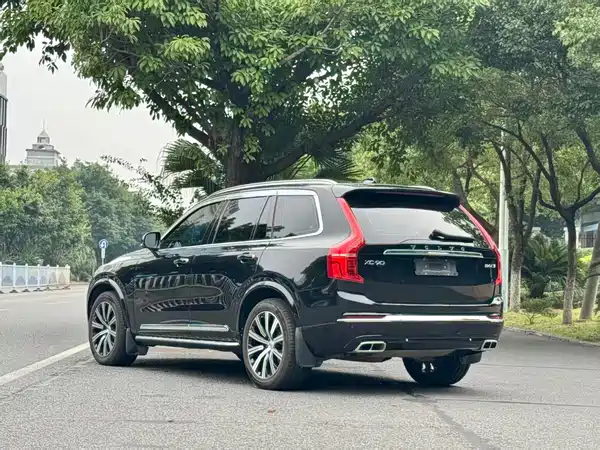 Volvo XC90 2021