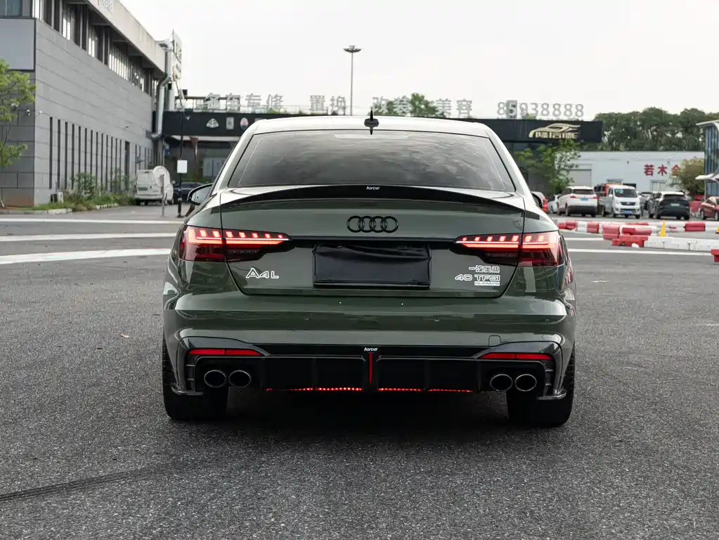 Audi S4 2023 — фото 3