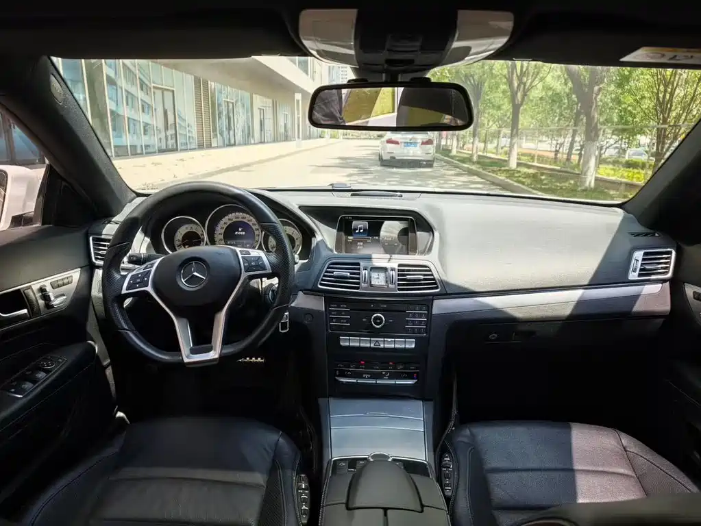 Mercedes-Benz E-Class 2017