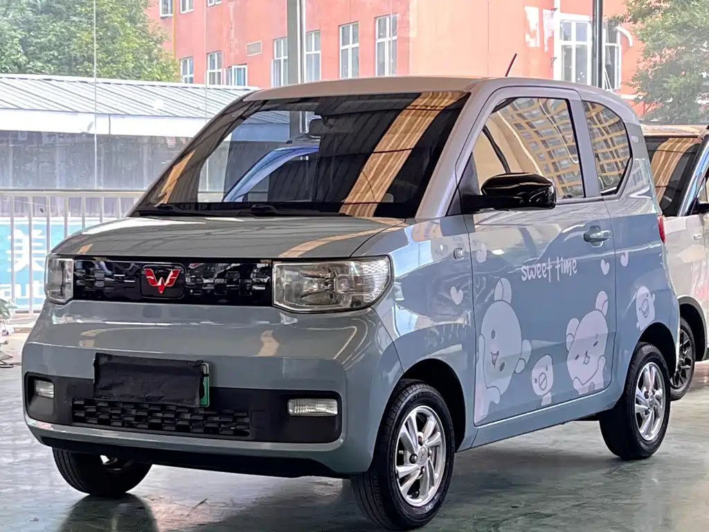 Wuling MINIEV 2020 — фото 1