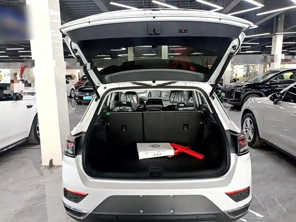 Volkswagen T-Roc 2026 — фото 19