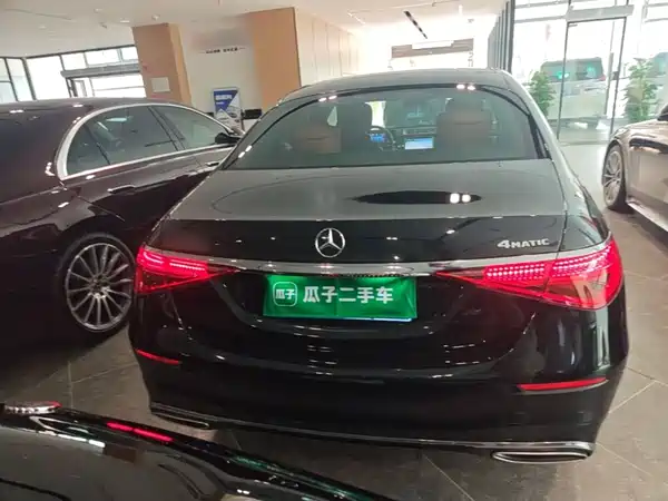 Mercedes-Benz S-Class 2023