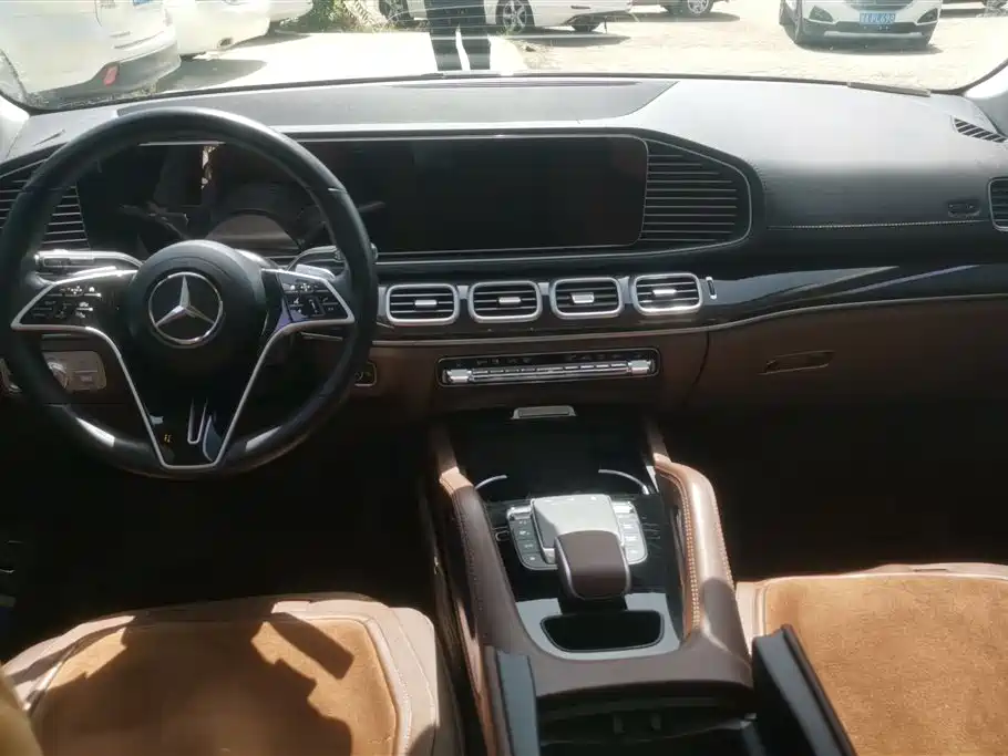 Mercedes-Benz GLE 2023 — фото 12
