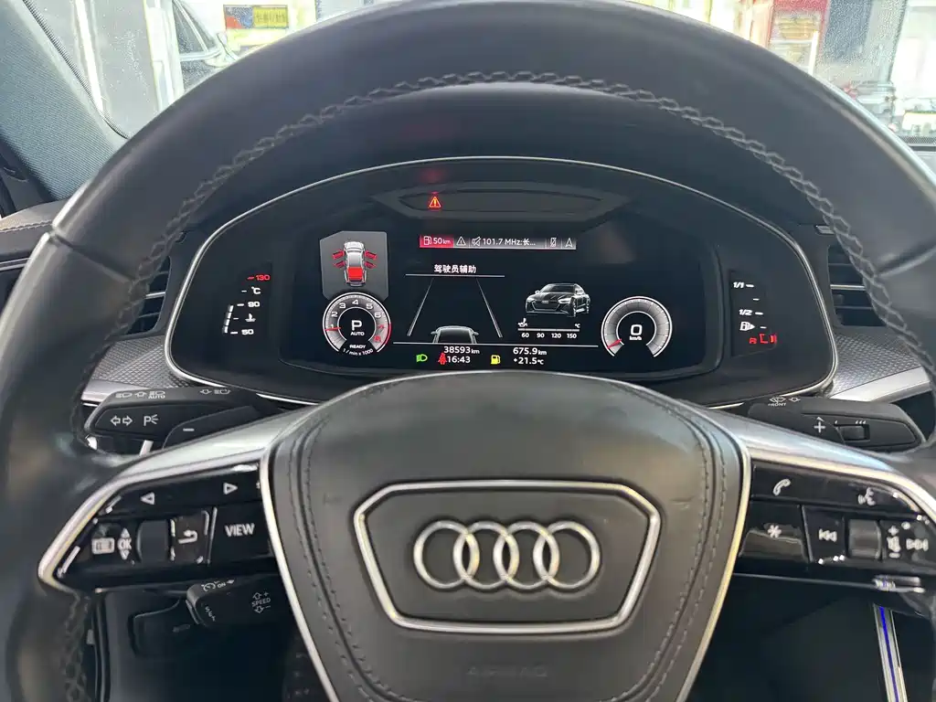 Audi A6L 2023 — фото 10