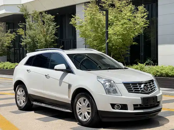 Cadillac SRX 2016