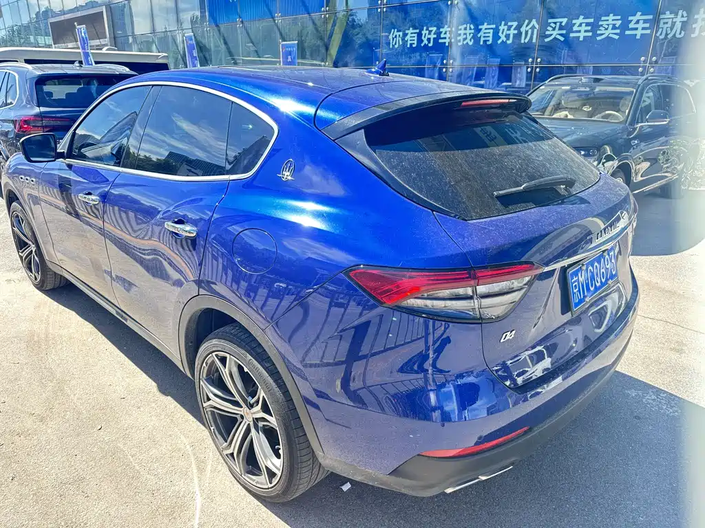 Maserati Levante 2021 — фото 10