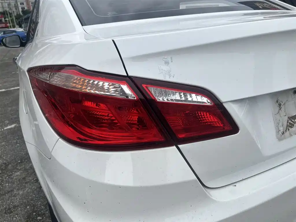 Changan Eado 2016 — фото 18
