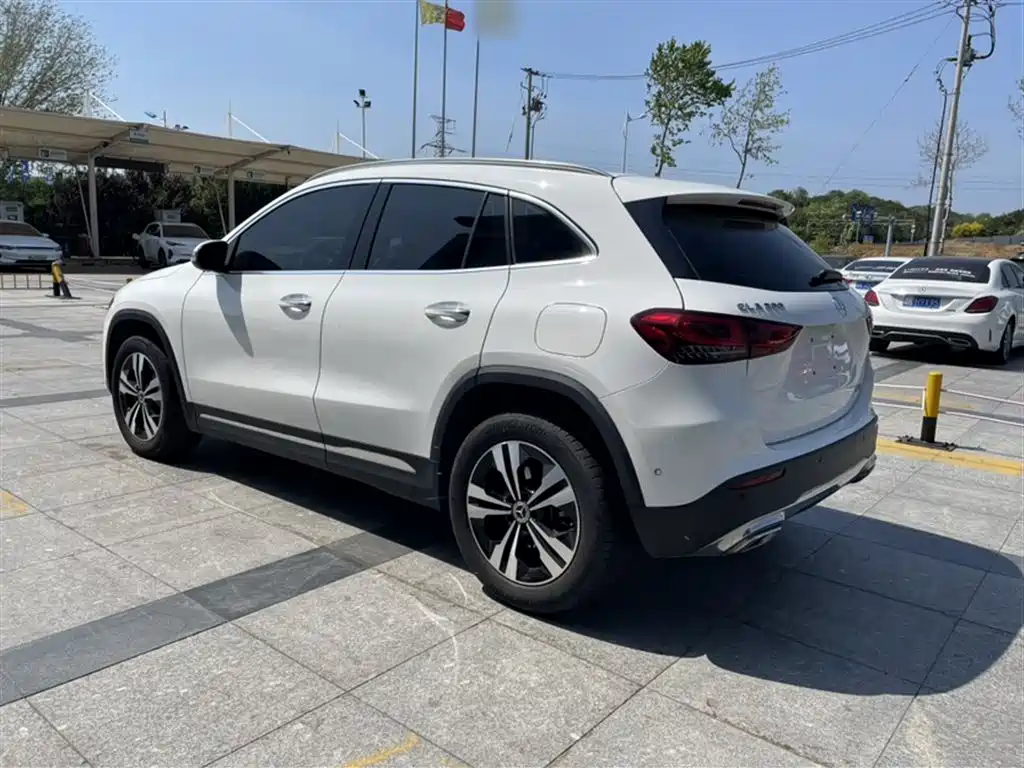 Mercedes-Benz GLA 2021 — фото 5