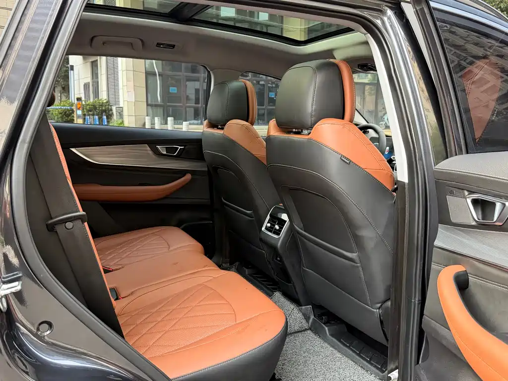 Chery Tiggo 8 PLUS 2021 — фото 16