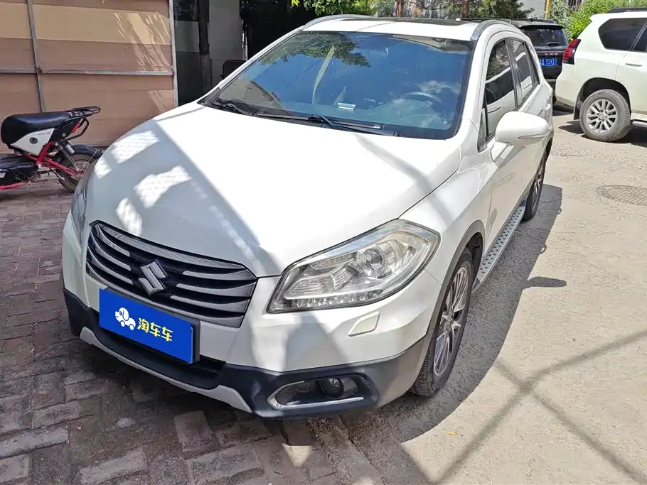 Suzuki S-Cross 2016