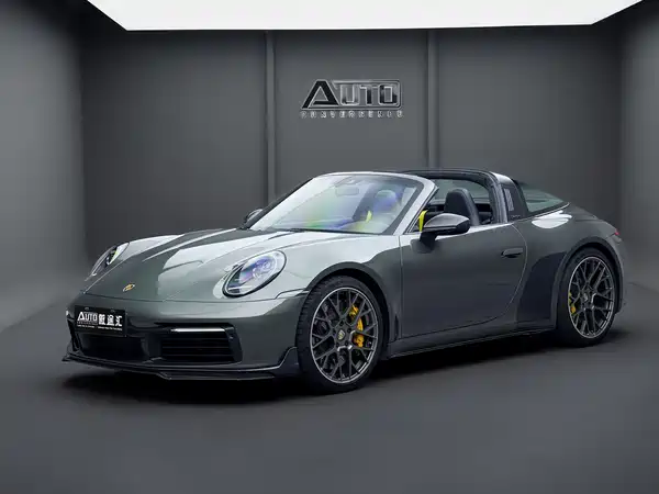 Porsche 911 2021