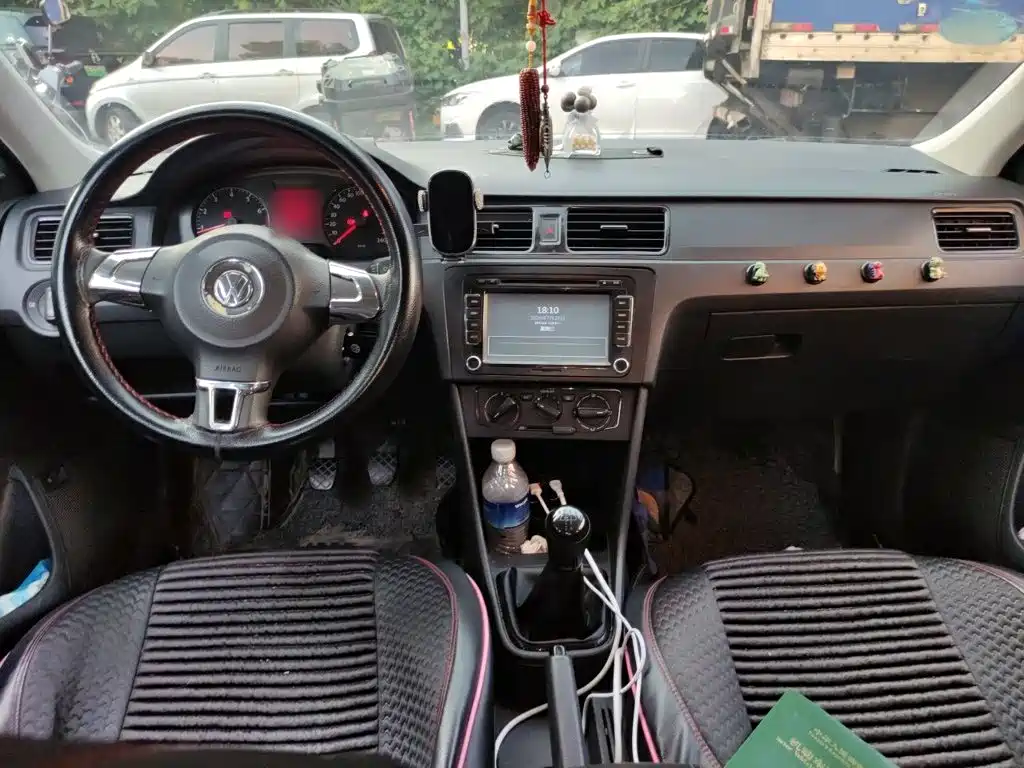 Volkswagen Santana 2016