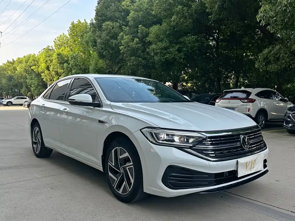 Volkswagen Sagitar 2023