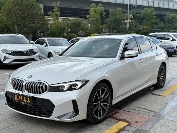 BMW 3 Series 2023