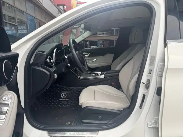 Mercedes-Benz C-Class 2016