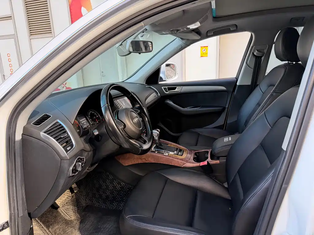 Audi Q5 2014