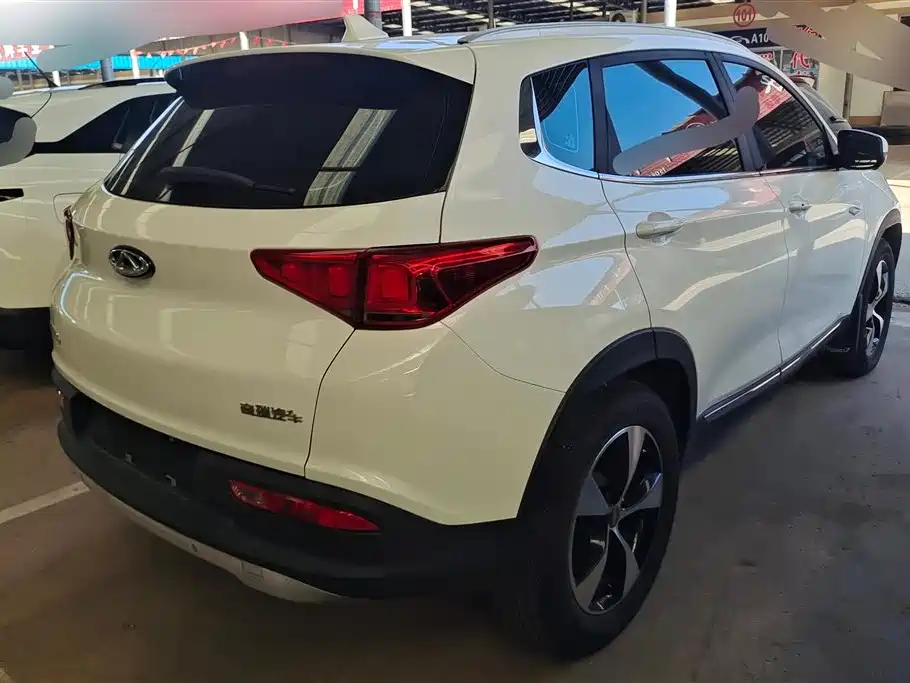 Chery Tiggo 7 2017 — фото 3