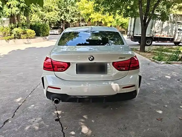 BMW 1 Series 2019
