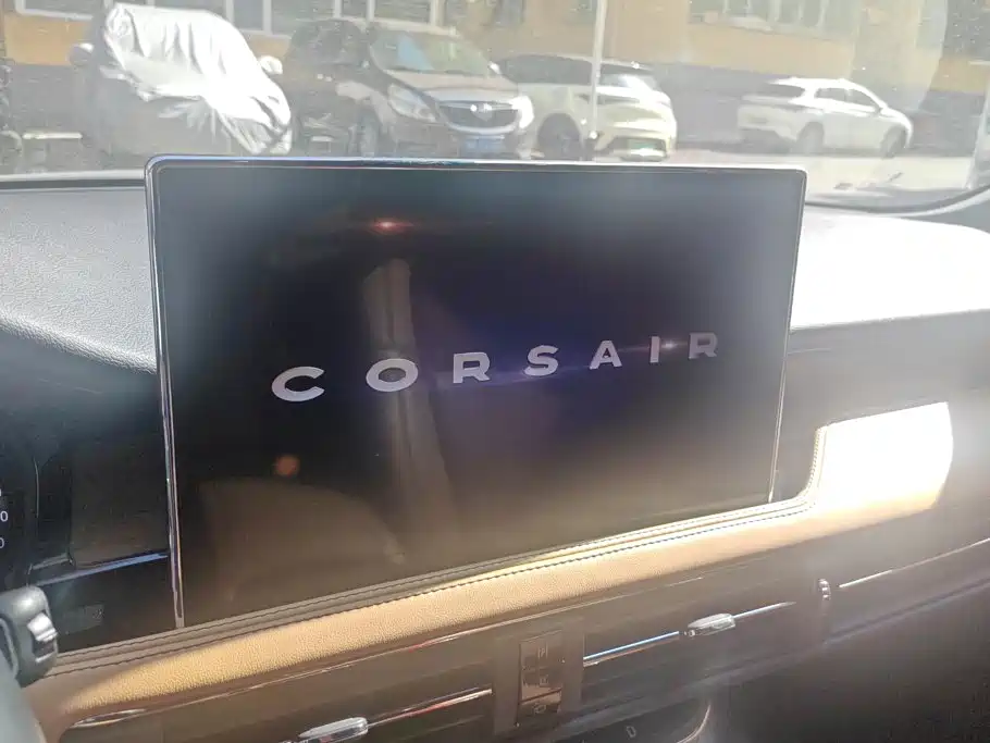Lincoln Corsair 2021 — фото 12