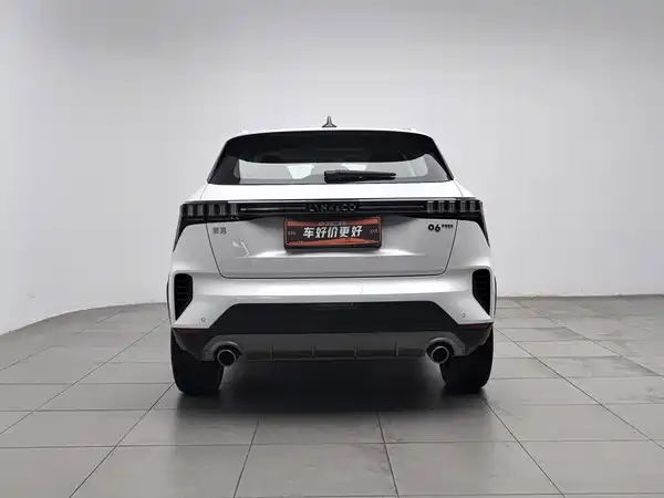 Lynk & Co 06 EM-P 2022