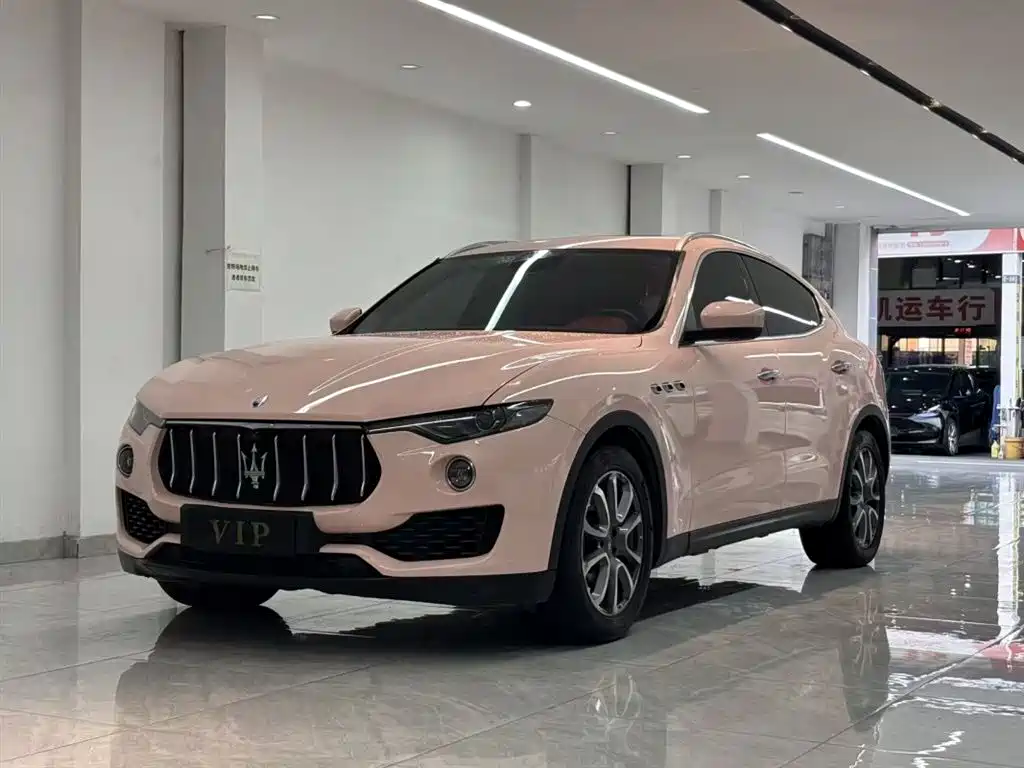 Maserati Levante 2018 — фото 1