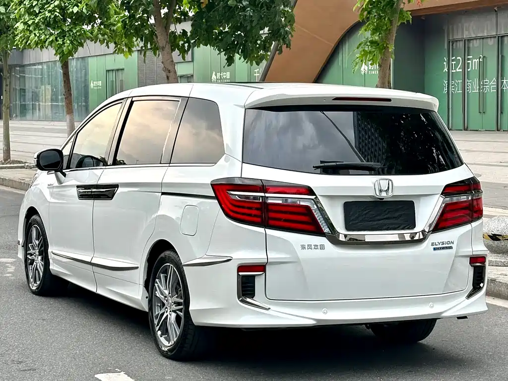 Honda Elysion 2021 — фото 15
