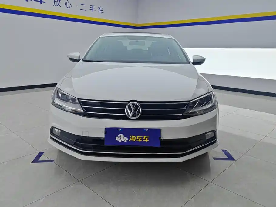 Volkswagen Sagitar 2017