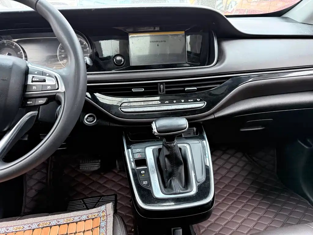 GAC Motor Trumpchi M6 2019 — фото 13