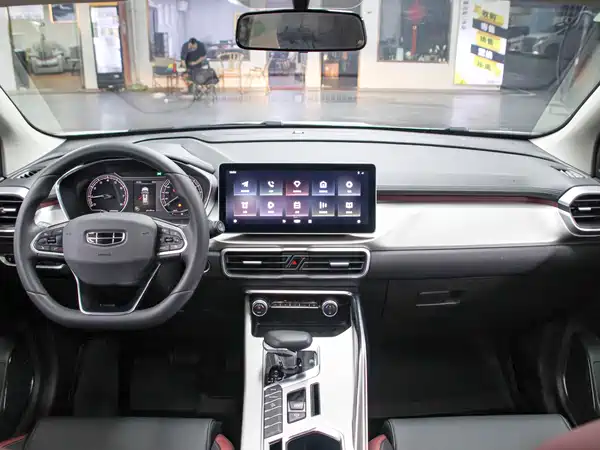 Geely Binyue 2022
