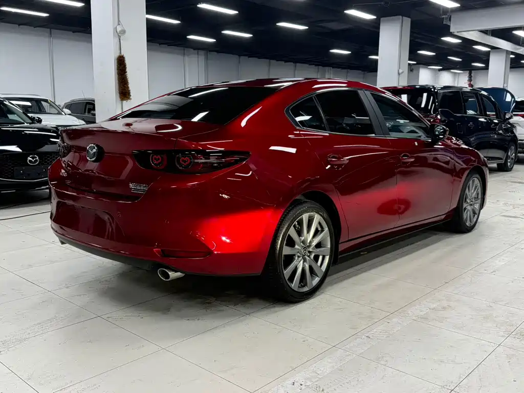 Mazda 3 Axela 2022