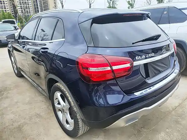 Mercedes-Benz GLA 2018