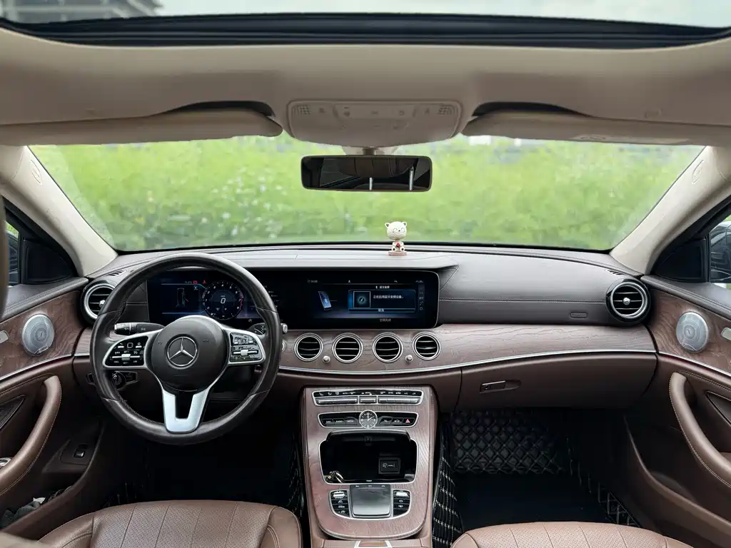 Mercedes-Benz E-Class 2020 — фото 8