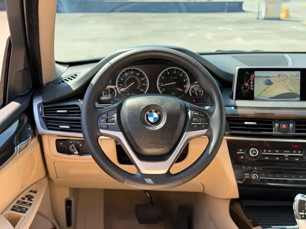 BMW X5 2014 — фото 9