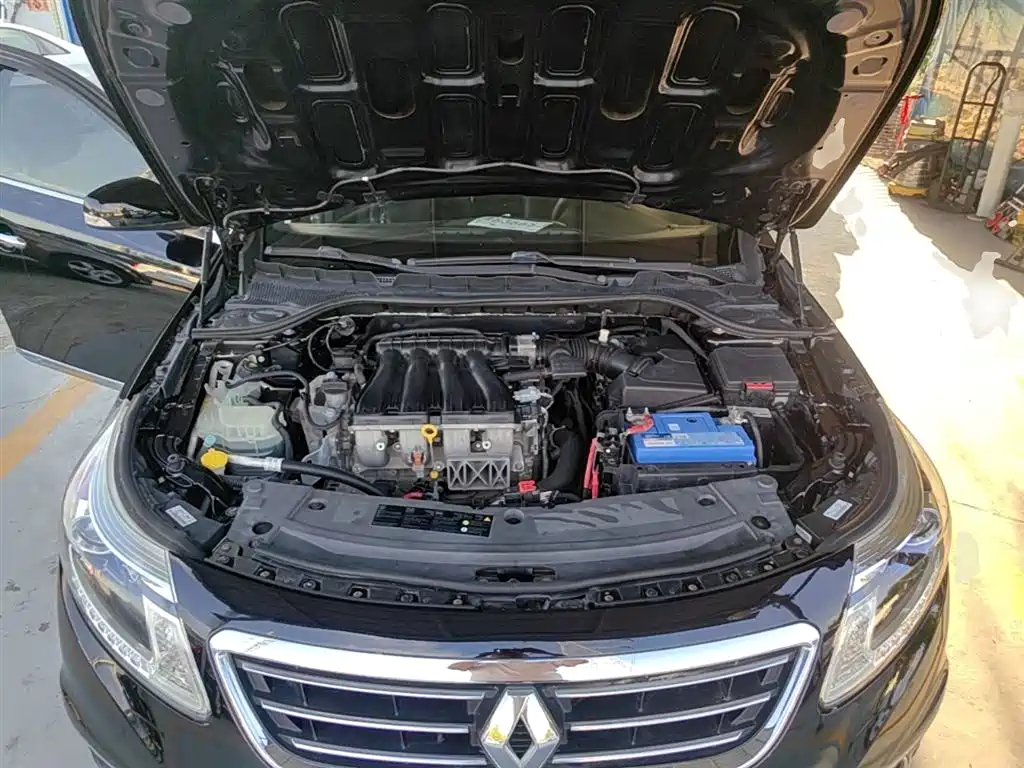 Renault Latitude 2016 — фото 20