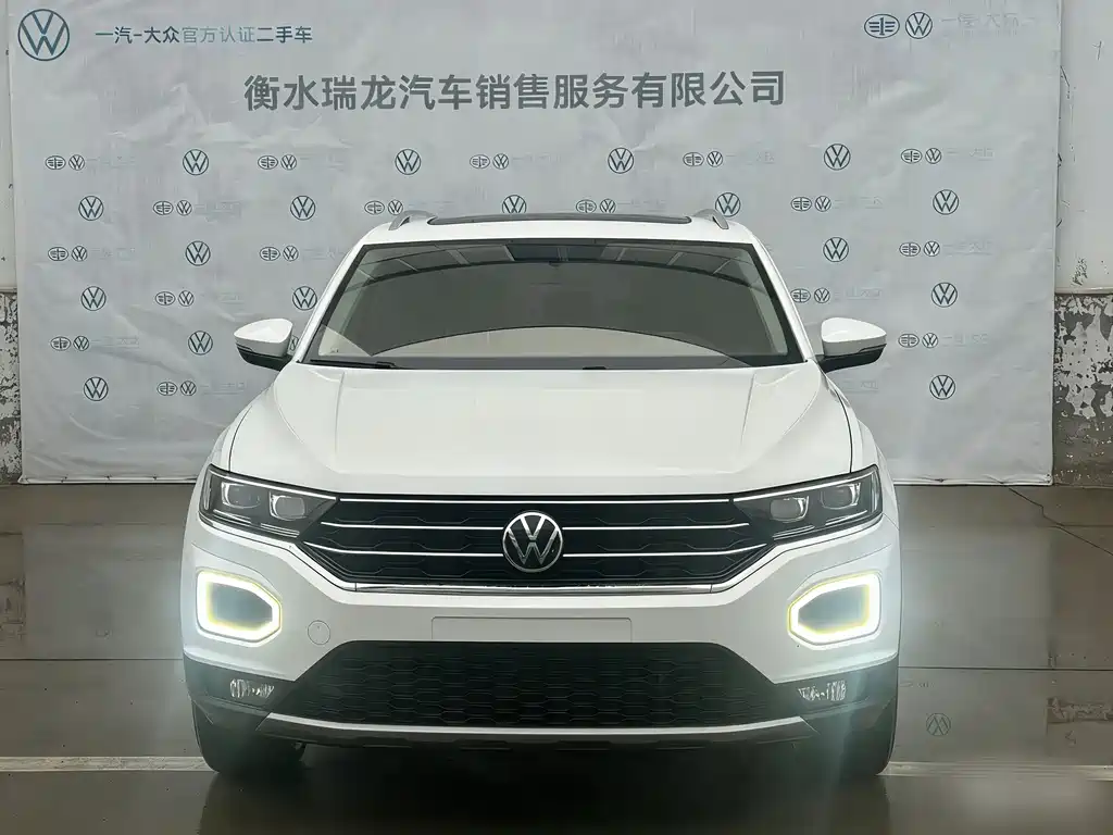 Volkswagen T-Roc 2021 — фото 2