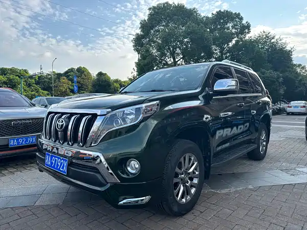 Toyota Prado 2016