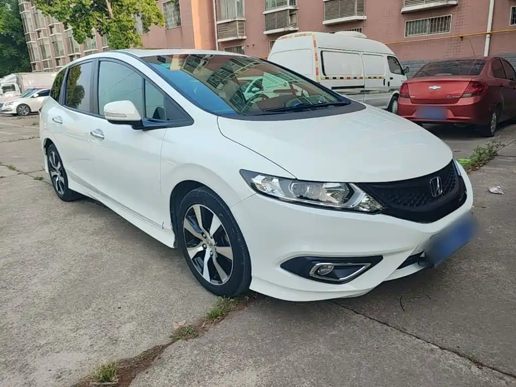 Honda Jade 2015 — фото 22