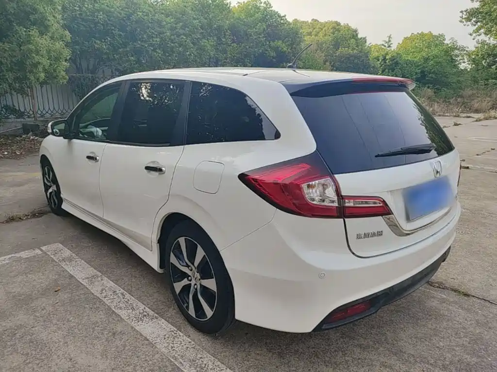 Honda Jade 2015 — фото 23