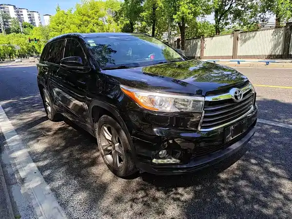 Toyota Highlander 2018