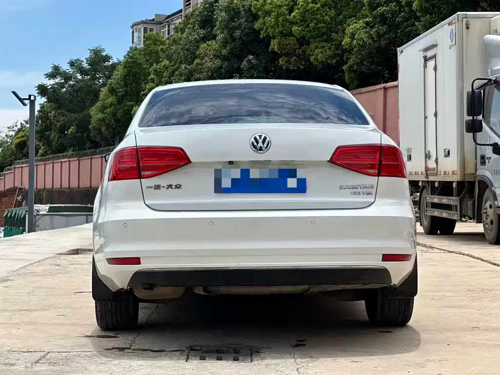 Volkswagen Sagitar 2017 — фото 13