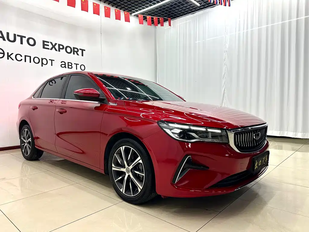 Geely Emgrand 2022