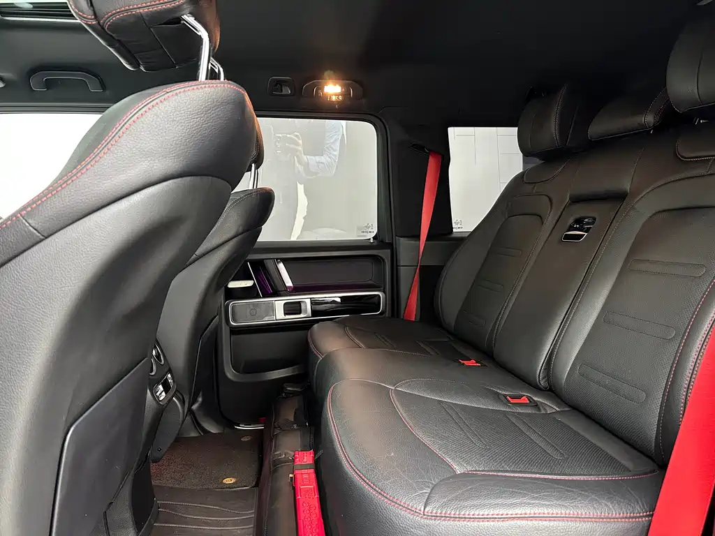 Mercedes-Benz G-Class 2023 — фото 25