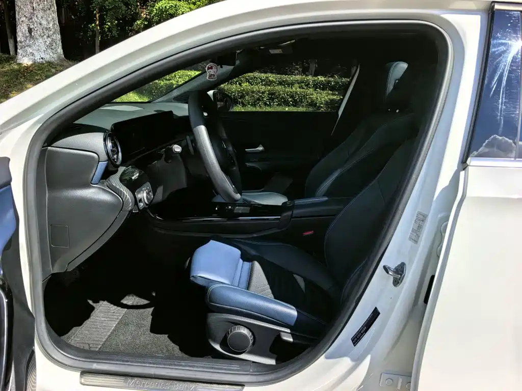 Mercedes-Benz A-Class 2021 — фото 15