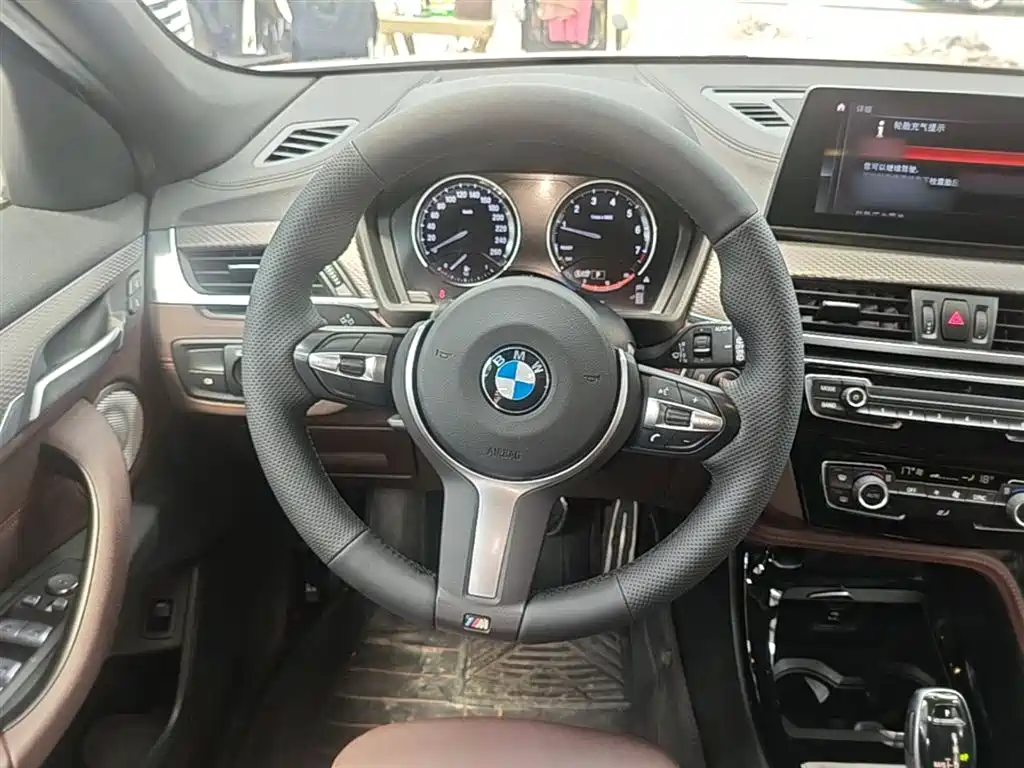 BMW X2 2022 — фото 7