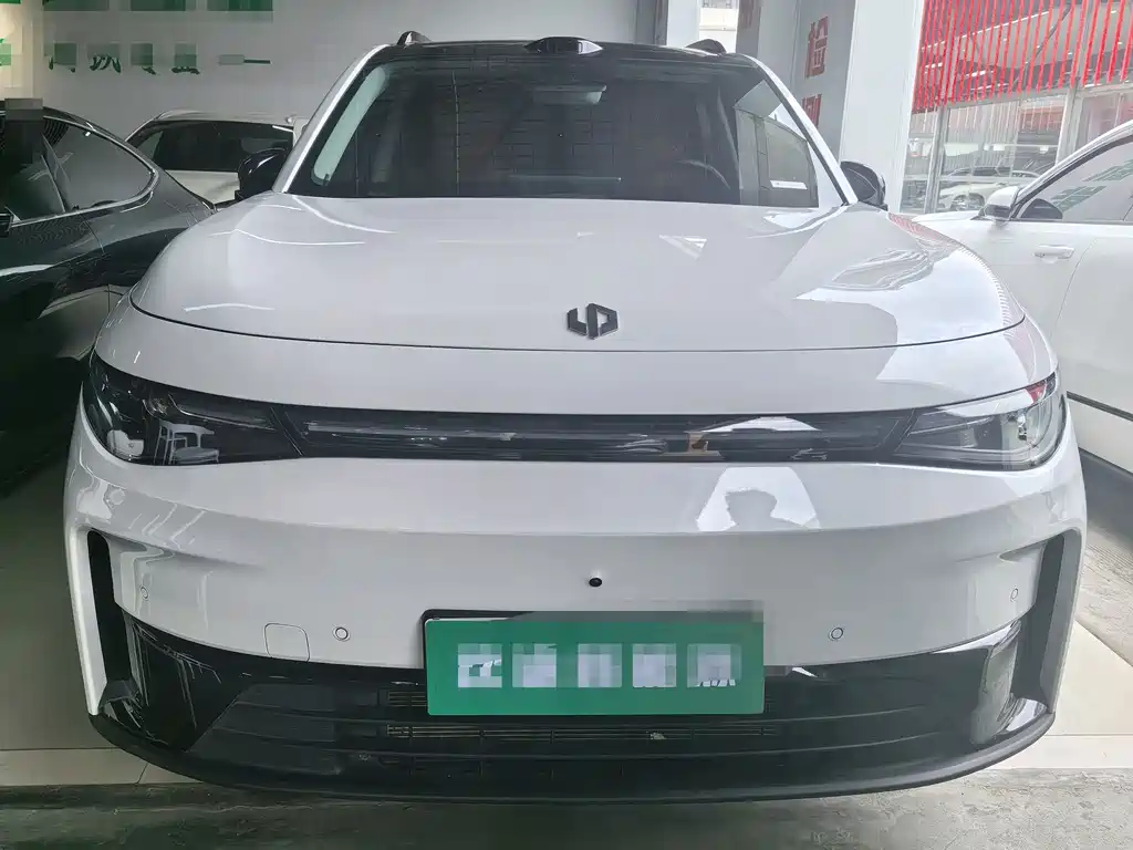 Leapmotor C16 2025
