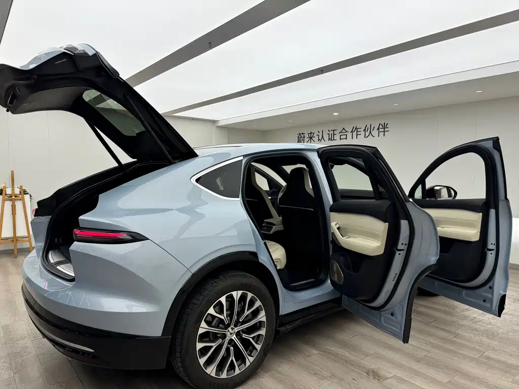 NIO EC6 2025 — фото 11